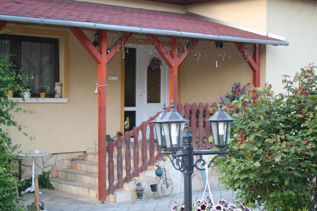Liptak Vendeghaz Hotel Tokaj Bagian luar foto